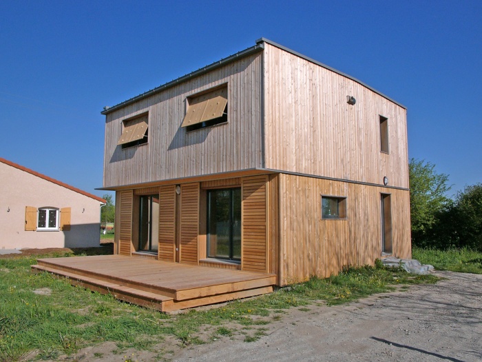 Maison contemporaine cologique de niveau passif : Maison bioclimatique passive 2